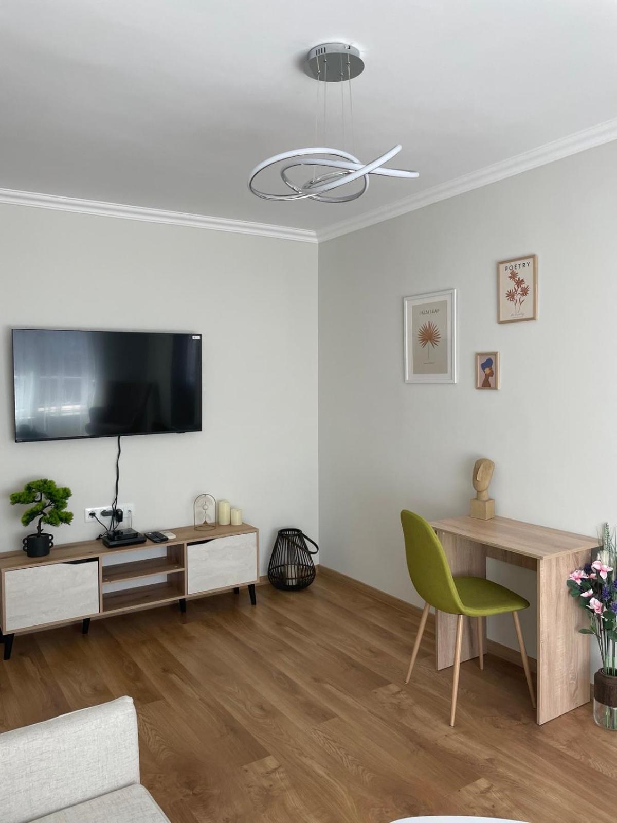 Seven Hills Apartment With Optional Parking Plovdiv Buitenkant foto