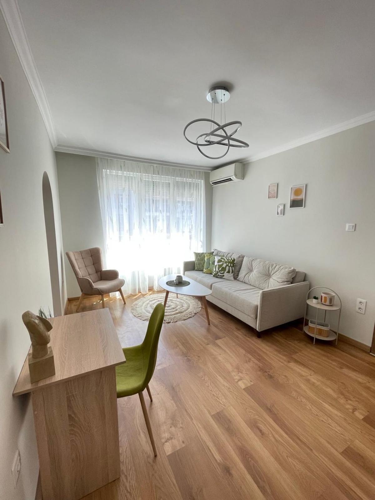 Seven Hills Apartment With Optional Parking Plovdiv Buitenkant foto